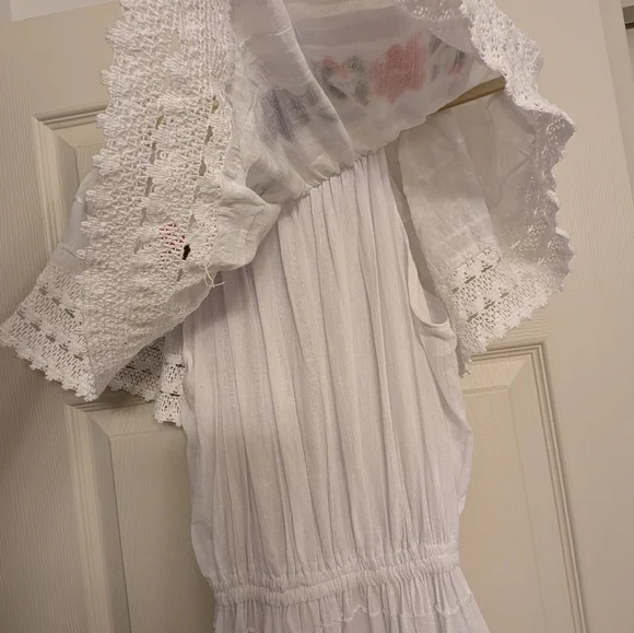 NEW! Beautiful White Dress From Mexico! Size S/M - Picture 4 of 8